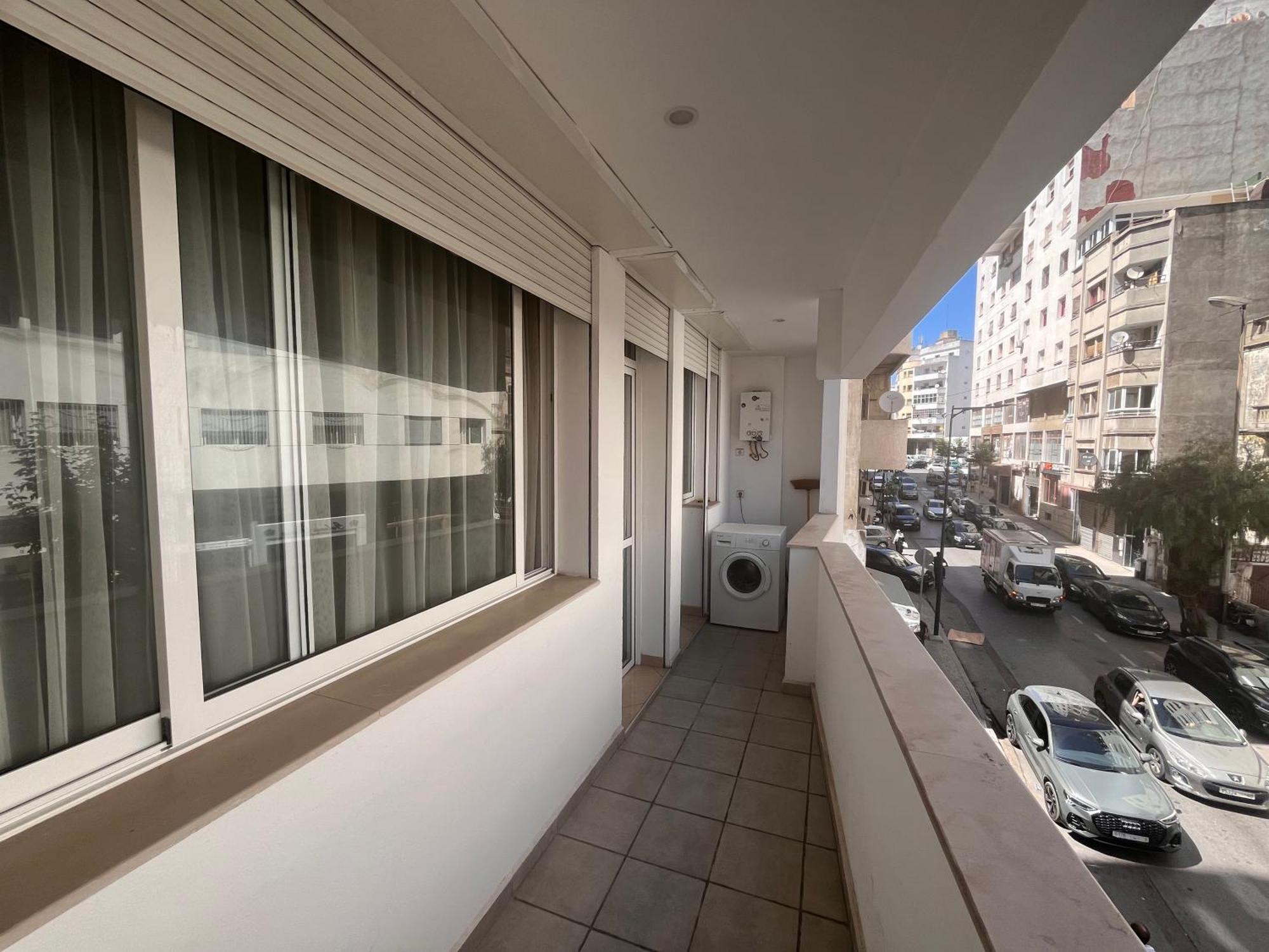 2 Bedroom Center *